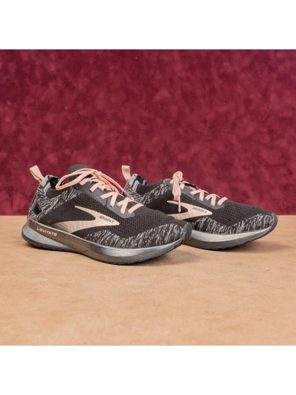 Brooks Women Levitate 4 Coral Black Running Comfy Sneakers Shoes Size 9